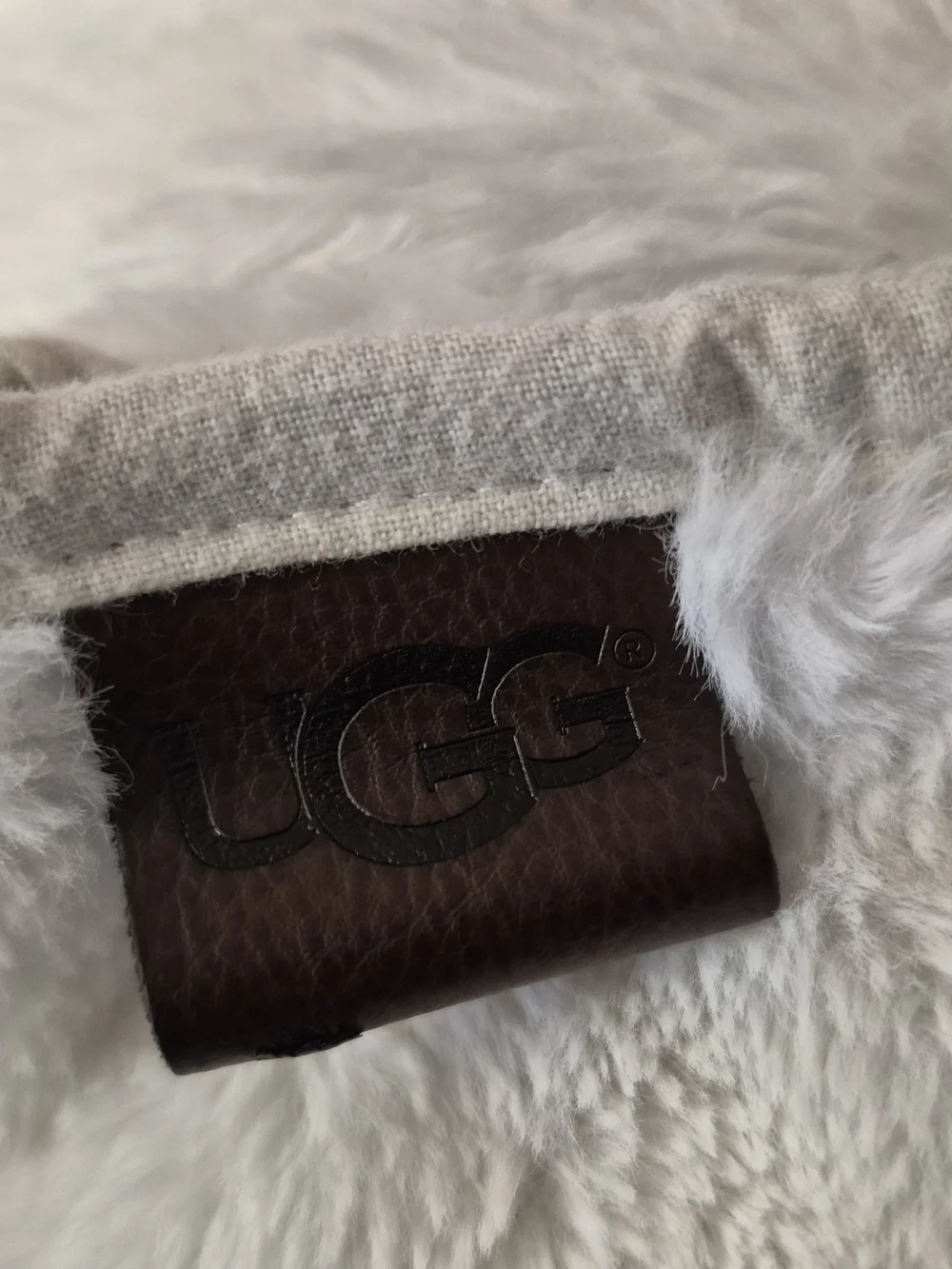 UGG Hooded Plaid Sherpa Pillow Case - Cream, Black & Gray - Picture 7 of 9
